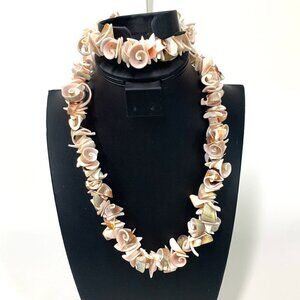 Handcrafted Shell Necklace & Bracelet Set Pink & Beige Screw Clasp 19"L/8"L